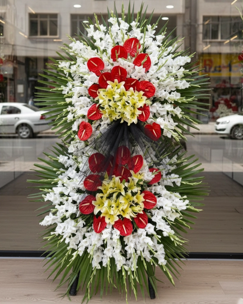 تاج گل دوطبقه ترحیم با گل آنتریوم، لیلیوم و گلایل | کد 303